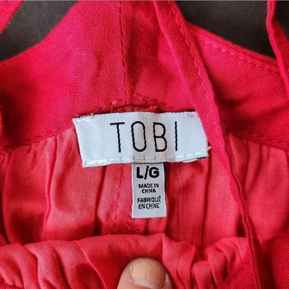 Tobi Red Cold Shoulder Flowy Blouse - Picture 5 of 10